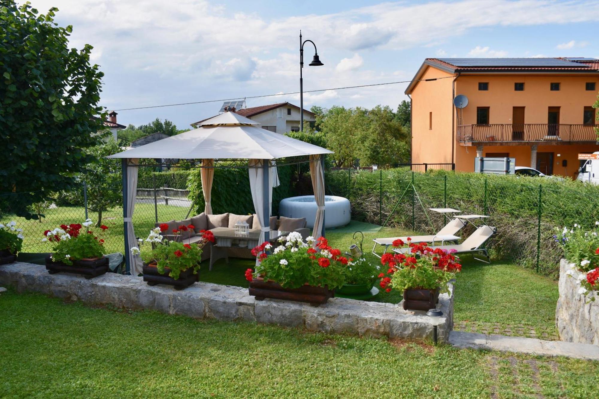 Al Vecchio Glicine Bed & Breakfast Gábria Exterior foto